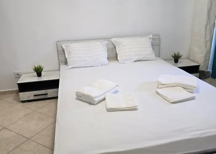 Elia Relax & Lux Aparthotel 3*